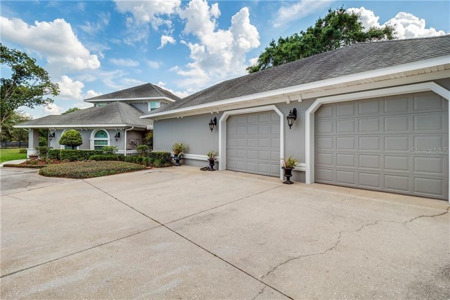 HAINES CITY, Florida 33844, 4 Bedrooms Bedrooms, ,3 BathroomsBathrooms,Residential,For Sale,P4915331