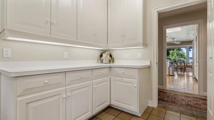2300 SCENIC HIGHWAY, LAKE WALES, Florida 33898, 3 Bedrooms Bedrooms, ,4 BathroomsBathrooms,Residential,For Sale,SCENIC HIGHWAY,P4911208