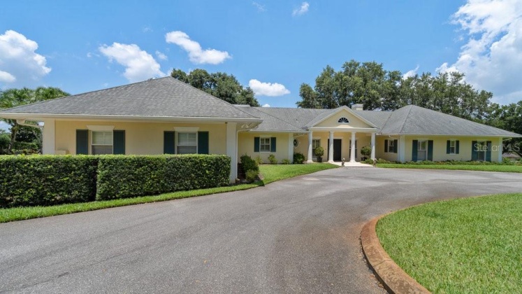 2300 SCENIC HIGHWAY, LAKE WALES, Florida 33898, 3 Bedrooms Bedrooms, ,4 BathroomsBathrooms,Residential,For Sale,SCENIC HIGHWAY,P4911208
