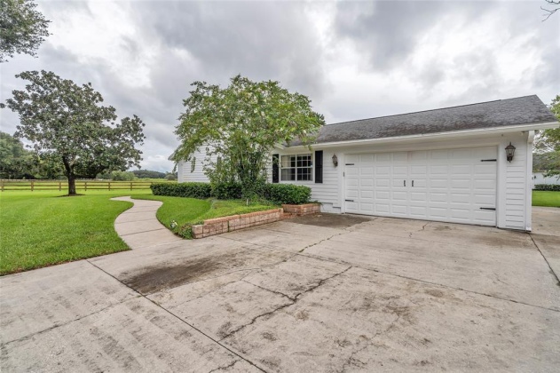 4026 COUNTRY CLUB ROAD, WINTER HAVEN, Florida 33881, 3 Bedrooms Bedrooms, ,3 BathroomsBathrooms,Residential,For Sale,COUNTRY CLUB,P4917277