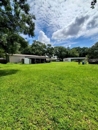 7628 CHASE ROAD, LAKELAND, Florida 33810, 3 Bedrooms Bedrooms, ,2 BathroomsBathrooms,Residential,For Sale,CHASE,P4917450