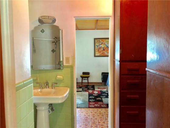 2060 LAKE ARIANA BOULEVARD, AUBURNDALE, Florida 33823, 3 Bedrooms Bedrooms, ,3 BathroomsBathrooms,Residential,For Sale,LAKE ARIANA,L4910854