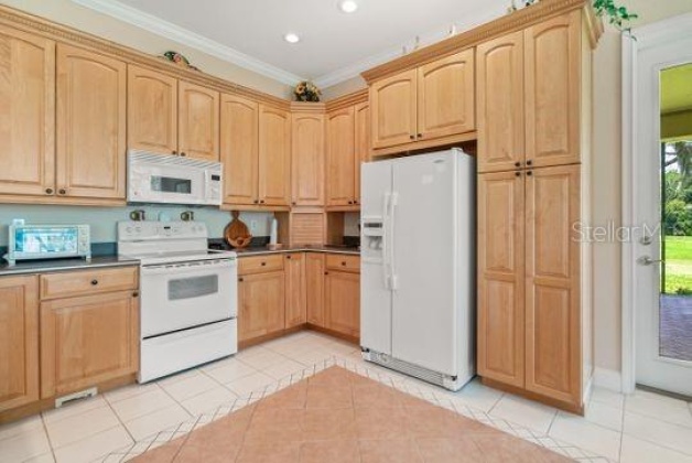 10203 JIM EDWARDS ROAD, HAINES CITY, Florida 33844, 7 Bedrooms Bedrooms, ,8 BathroomsBathrooms,Residential,For Sale,JIM EDWARDS,P4917457