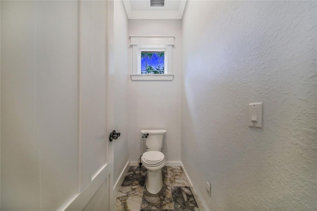 151 LAKEVIEW BOULEVARD, LAKE ALFRED, Florida 33850, 3 Bedrooms Bedrooms, ,3 BathroomsBathrooms,Residential,For Sale,LAKEVIEW,P4917458