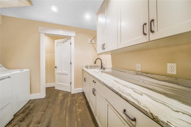 151 LAKEVIEW BOULEVARD, LAKE ALFRED, Florida 33850, 3 Bedrooms Bedrooms, ,3 BathroomsBathrooms,Residential,For Sale,LAKEVIEW,P4917458