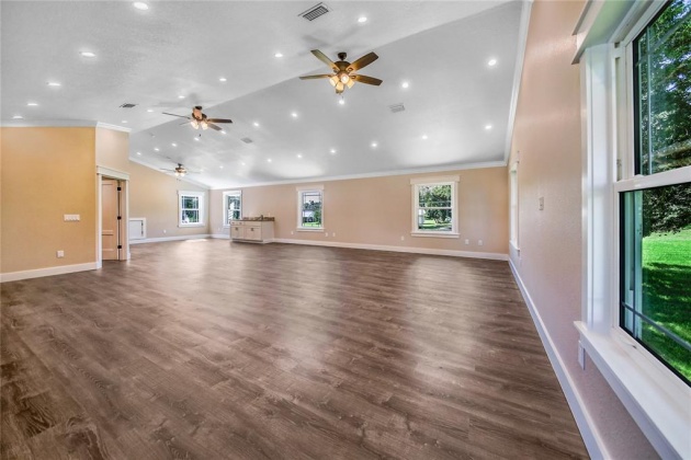 151 LAKEVIEW BOULEVARD, LAKE ALFRED, Florida 33850, 3 Bedrooms Bedrooms, ,3 BathroomsBathrooms,Residential,For Sale,LAKEVIEW,P4917458