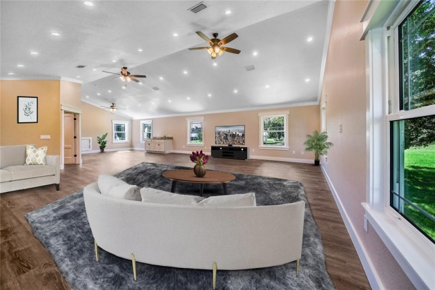 151 LAKEVIEW BOULEVARD, LAKE ALFRED, Florida 33850, 3 Bedrooms Bedrooms, ,3 BathroomsBathrooms,Residential,For Sale,LAKEVIEW,P4917458