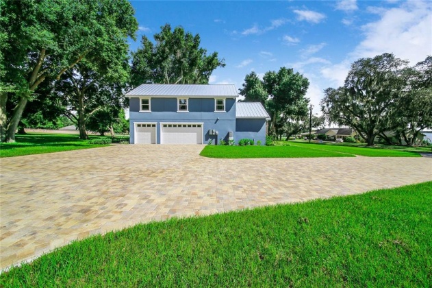 151 LAKEVIEW BOULEVARD, LAKE ALFRED, Florida 33850, 3 Bedrooms Bedrooms, ,3 BathroomsBathrooms,Residential,For Sale,LAKEVIEW,P4917458