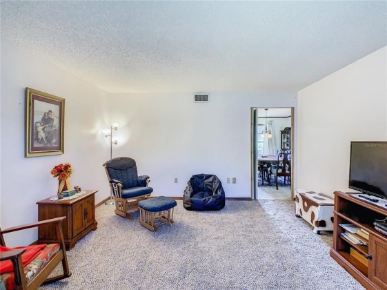 625 HICKORY HAMMOCK ROAD, LAKE WALES, Florida 33859, 3 Bedrooms Bedrooms, ,2 BathroomsBathrooms,Residential,For Sale,HICKORY HAMMOCK,P4917593