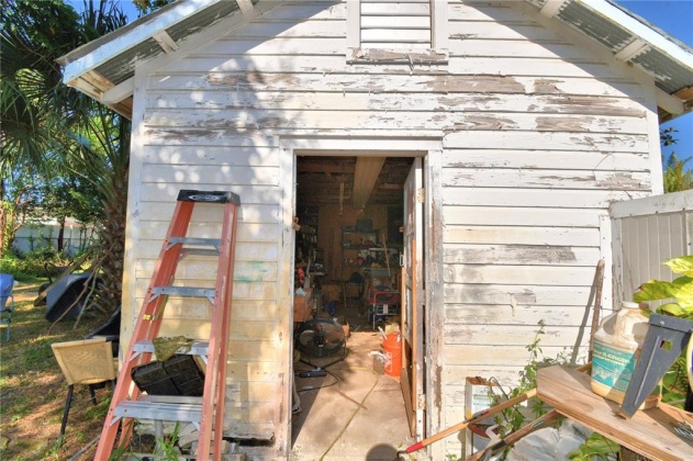 6121 COUNTY ROAD 547, DAVENPORT, Florida 33837, 3 Bedrooms Bedrooms, ,1 BathroomBathrooms,Residential,For Sale,COUNTY ROAD 547,P4917702