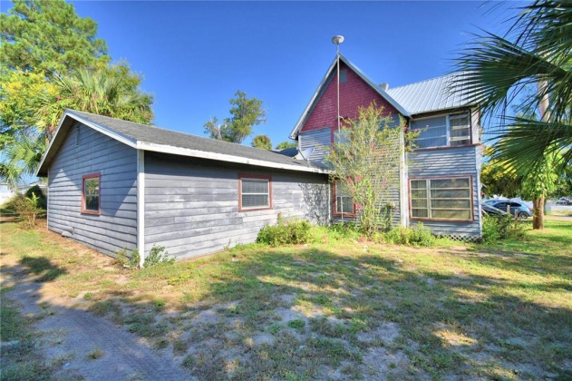 6121 COUNTY ROAD 547, DAVENPORT, Florida 33837, 3 Bedrooms Bedrooms, ,1 BathroomBathrooms,Residential,For Sale,COUNTY ROAD 547,P4917702