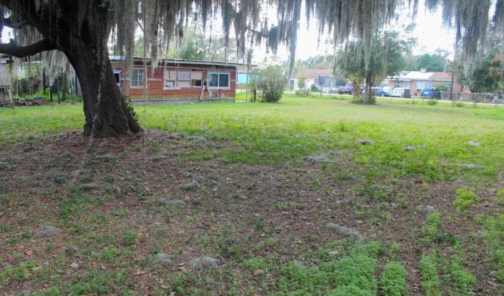 137 OLEANDER AVENUE, AUBURNDALE, Florida 33823, ,Land,For Sale,OLEANDER,G5050232