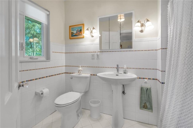 940 LAKE HOLLINGSWORTH DRIVE, LAKELAND, Florida 33803, 5 Bedrooms Bedrooms, ,6 BathroomsBathrooms,Residential,For Sale,LAKE HOLLINGSWORTH,L4927156
