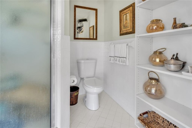 940 LAKE HOLLINGSWORTH DRIVE, LAKELAND, Florida 33803, 5 Bedrooms Bedrooms, ,6 BathroomsBathrooms,Residential,For Sale,LAKE HOLLINGSWORTH,L4927156