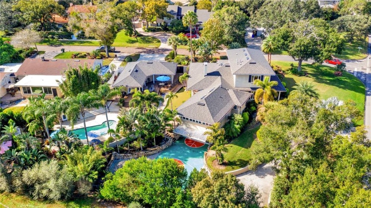 940 LAKE HOLLINGSWORTH DRIVE, LAKELAND, Florida 33803, 5 Bedrooms Bedrooms, ,6 BathroomsBathrooms,Residential,For Sale,LAKE HOLLINGSWORTH,L4927156