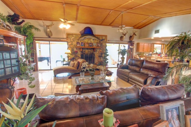 1704 OLD GROVE TRAIL, FROSTPROOF, Florida 33843, 3 Bedrooms Bedrooms, ,3 BathroomsBathrooms,Residential,For Sale,OLD GROVE,L4927095
