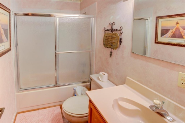 1704 OLD GROVE TRAIL, FROSTPROOF, Florida 33843, 3 Bedrooms Bedrooms, ,3 BathroomsBathrooms,Residential,For Sale,OLD GROVE,L4927095
