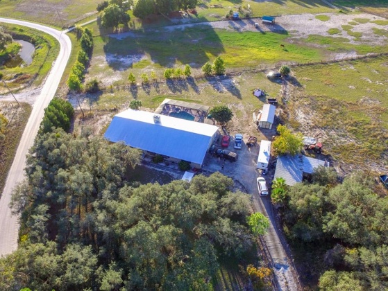 1704 OLD GROVE TRAIL, FROSTPROOF, Florida 33843, 3 Bedrooms Bedrooms, ,3 BathroomsBathrooms,Residential,For Sale,OLD GROVE,L4927095
