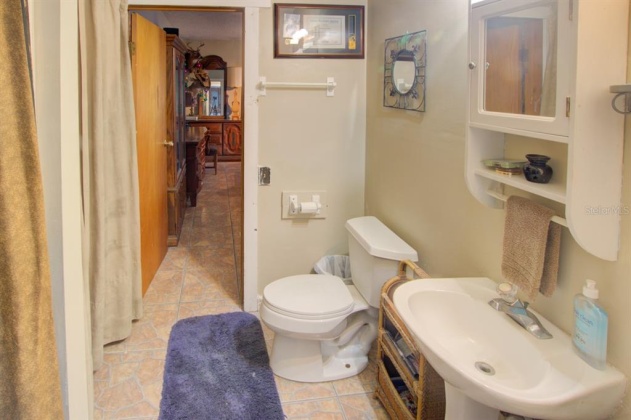 1704 OLD GROVE TRAIL, FROSTPROOF, Florida 33843, 3 Bedrooms Bedrooms, ,3 BathroomsBathrooms,Residential,For Sale,OLD GROVE,L4927095