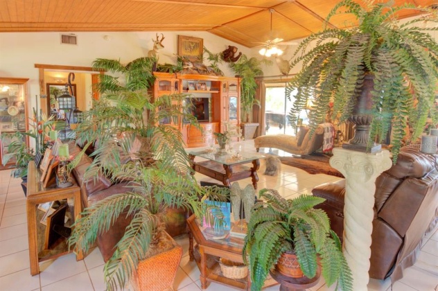 1704 OLD GROVE TRAIL, FROSTPROOF, Florida 33843, 3 Bedrooms Bedrooms, ,3 BathroomsBathrooms,Residential,For Sale,OLD GROVE,L4927095