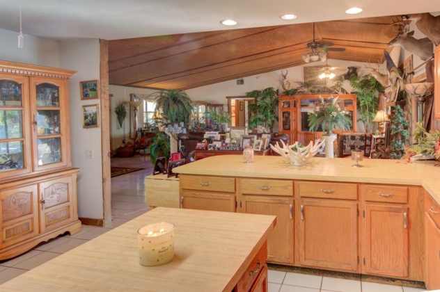 1704 OLD GROVE TRAIL, FROSTPROOF, Florida 33843, 3 Bedrooms Bedrooms, ,3 BathroomsBathrooms,Residential,For Sale,OLD GROVE,L4927095