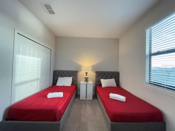 HAINES CITY, Florida 33844, 4 Bedrooms Bedrooms, ,3 BathroomsBathrooms,Residential,For Sale,O5995691