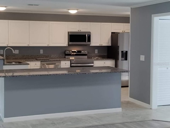 1316 LAKE ARIANA BOULEVARD, AUBURNDALE, Florida 33823, 3 Bedrooms Bedrooms, ,2 BathroomsBathrooms,Residential,For Sale,LAKE ARIANA,L4927354