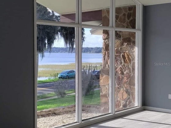 1316 LAKE ARIANA BOULEVARD, AUBURNDALE, Florida 33823, 3 Bedrooms Bedrooms, ,2 BathroomsBathrooms,Residential,For Sale,LAKE ARIANA,L4927354