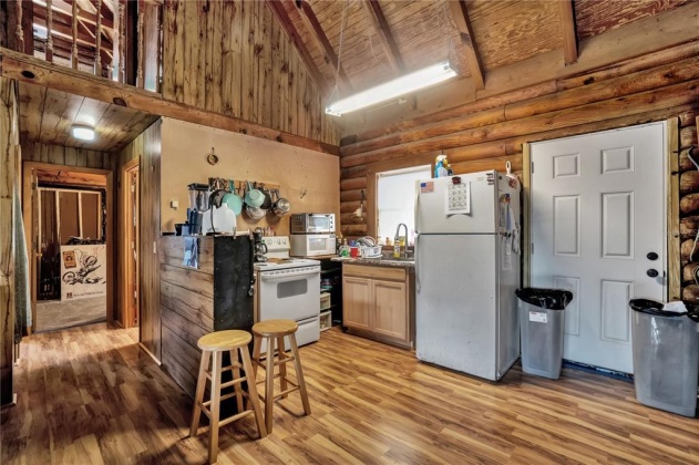 8401 DOGYARD ROAD, LAKE WALES, Florida 33898, 3 Bedrooms Bedrooms, ,2 BathroomsBathrooms,Residential,For Sale,DOGYARD,O5995429