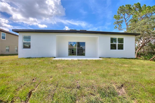 141 BARRINGTON DRIVE, POINCIANA, Florida 34758, 4 Bedrooms Bedrooms, ,2 BathroomsBathrooms,Rental Properties,For Sale,BARRINGTON,O5996649