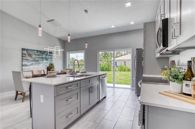 18 LIMONIA DRIVE, INDIAN LAKE ESTATES, Florida 33855, 3 Bedrooms Bedrooms, ,2 BathroomsBathrooms,Residential,For Sale,LIMONIA,O5966392