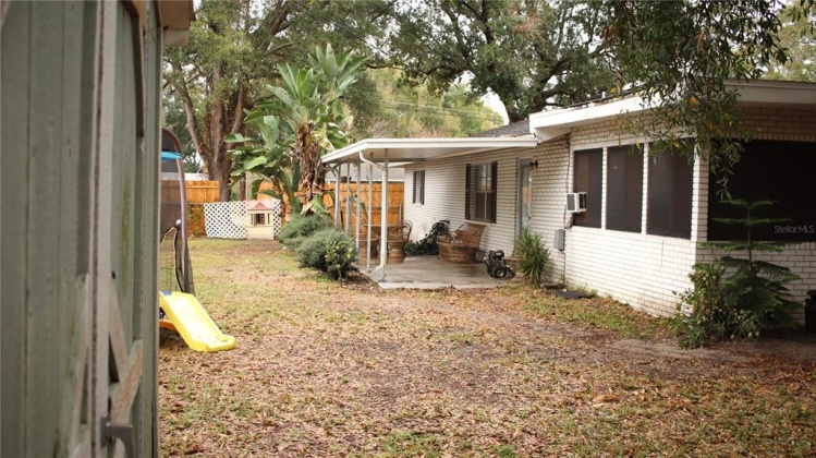 1211 LYNN AVENUE, AUBURNDALE, Florida 33823, 5 Bedrooms Bedrooms, ,2 BathroomsBathrooms,Residential,For Sale,LYNN,P4918984