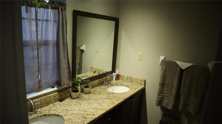 1211 LYNN AVENUE, AUBURNDALE, Florida 33823, 5 Bedrooms Bedrooms, ,2 BathroomsBathrooms,Residential,For Sale,LYNN,P4918984