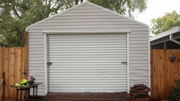 1211 LYNN AVENUE, AUBURNDALE, Florida 33823, 5 Bedrooms Bedrooms, ,2 BathroomsBathrooms,Residential,For Sale,LYNN,P4918984