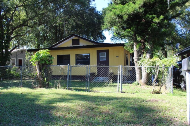 735 SUNSET AVENUE, BARTOW, Florida 33830, 4 Bedrooms Bedrooms, ,2 BathroomsBathrooms,Residential,For Sale,SUNSET,T3342337
