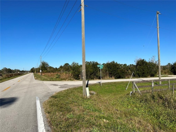 11800 BACKLAND PATH ROAD, POLK CITY, Florida 33868, ,Land,For Sale,BACKLAND PATH,L4927484