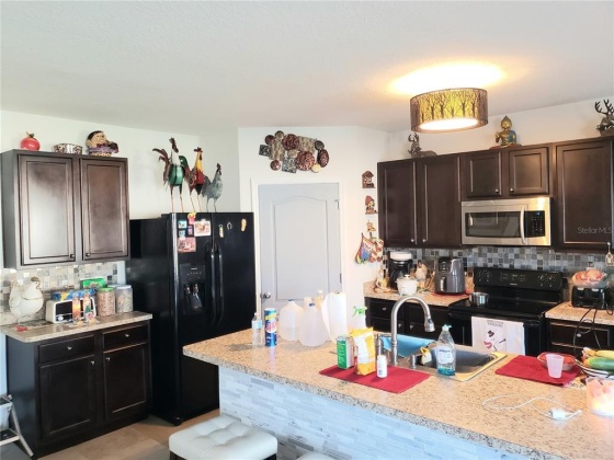 138 LAZY WILLOW DRIVE, DAVENPORT, Florida 33897, 1 Bedroom Bedrooms, ,1 BathroomBathrooms,Rental Properties,For Sale,LAZY WILLOW,S5061559