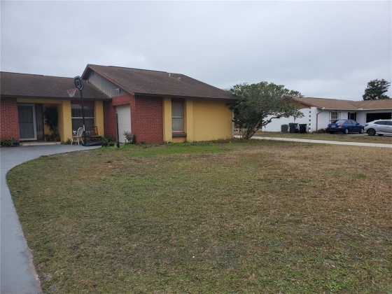 706 MIDIRON LANE, POINCIANA, Florida 34759, 3 Bedrooms Bedrooms, ,2 BathroomsBathrooms,Residential,For Sale,MIDIRON,S5061647