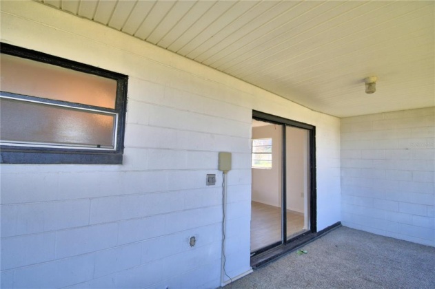 405 4TH COURT, FROSTPROOF, Florida 33843, 3 Bedrooms Bedrooms, ,3 BathroomsBathrooms,Rental Properties,For Sale,4TH,K4901618