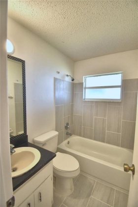 405 4TH COURT, FROSTPROOF, Florida 33843, 3 Bedrooms Bedrooms, ,3 BathroomsBathrooms,Rental Properties,For Sale,4TH,K4901618