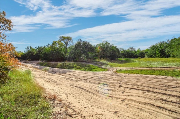 425 RAINBOW COURT, POINCIANA, Florida 34759, ,Land,For Sale,RAINBOW,O5999673