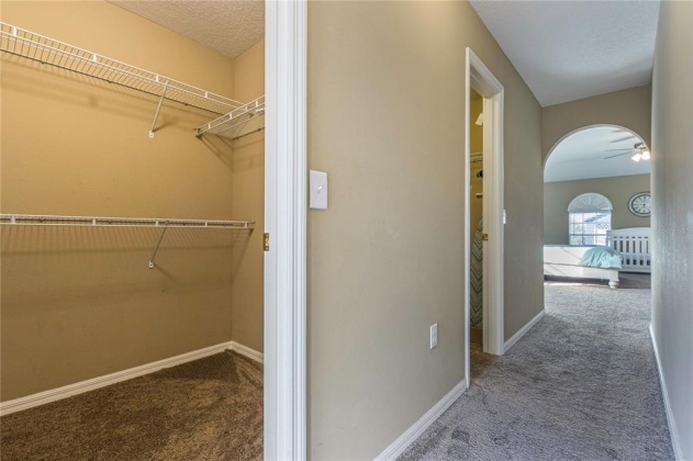 512 BLAKE AVENUE, DAVENPORT, Florida 33897, 5 Bedrooms Bedrooms, ,3 BathroomsBathrooms,Rental Properties,For Sale,BLAKE,O6000522