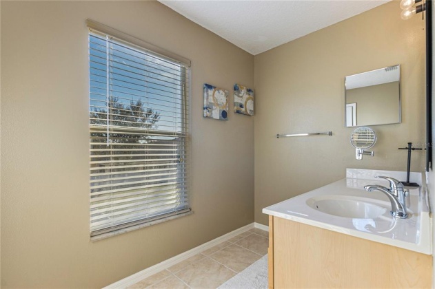 512 BLAKE AVENUE, DAVENPORT, Florida 33897, 5 Bedrooms Bedrooms, ,3 BathroomsBathrooms,Rental Properties,For Sale,BLAKE,O6000522