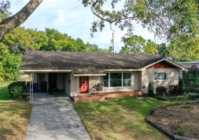 711 OSCEOLA AVENUE, LAKE WALES, Florida 33853, 3 Bedrooms Bedrooms, ,2 BathroomsBathrooms,Residential,For Sale,OSCEOLA,P4919074