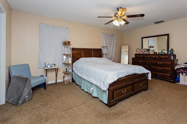 52 CATTLE TRAIL DRIVE, HAINES CITY, Florida 33844, 5 Bedrooms Bedrooms, ,2 BathroomsBathrooms,Residential,For Sale,CATTLE TRAIL,S5062227