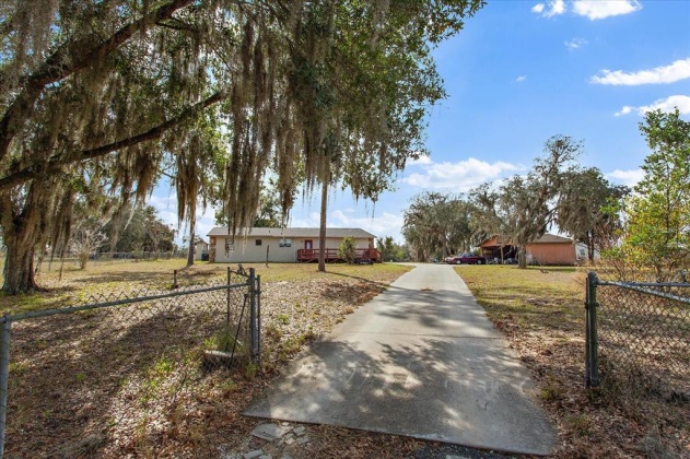 52 CATTLE TRAIL DRIVE, HAINES CITY, Florida 33844, 5 Bedrooms Bedrooms, ,2 BathroomsBathrooms,Residential,For Sale,CATTLE TRAIL,S5062227