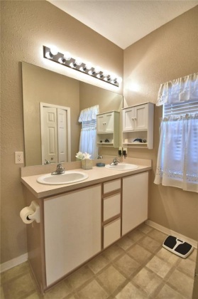 4465 TURNBERRY LANE, LAKE WALES, Florida 33859, 2 Bedrooms Bedrooms, ,2 BathroomsBathrooms,Rental Properties,For Sale,TURNBERRY,P4919284