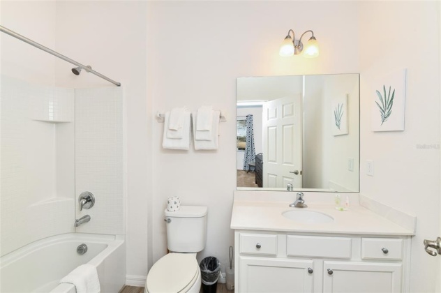 4053 OAKTREE DRIVE, DAVENPORT, Florida 33837, 14 Bedrooms Bedrooms, ,11 BathroomsBathrooms,Residential,For Sale,OAKTREE,S5062392