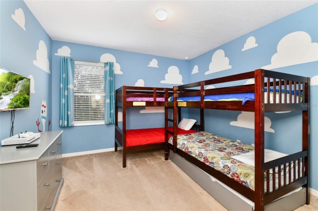 4053 OAKTREE DRIVE, DAVENPORT, Florida 33837, 14 Bedrooms Bedrooms, ,11 BathroomsBathrooms,Residential,For Sale,OAKTREE,S5062392