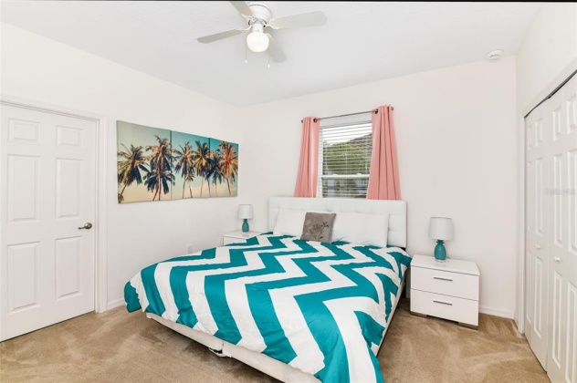 4053 OAKTREE DRIVE, DAVENPORT, Florida 33837, 14 Bedrooms Bedrooms, ,11 BathroomsBathrooms,Residential,For Sale,OAKTREE,S5062392
